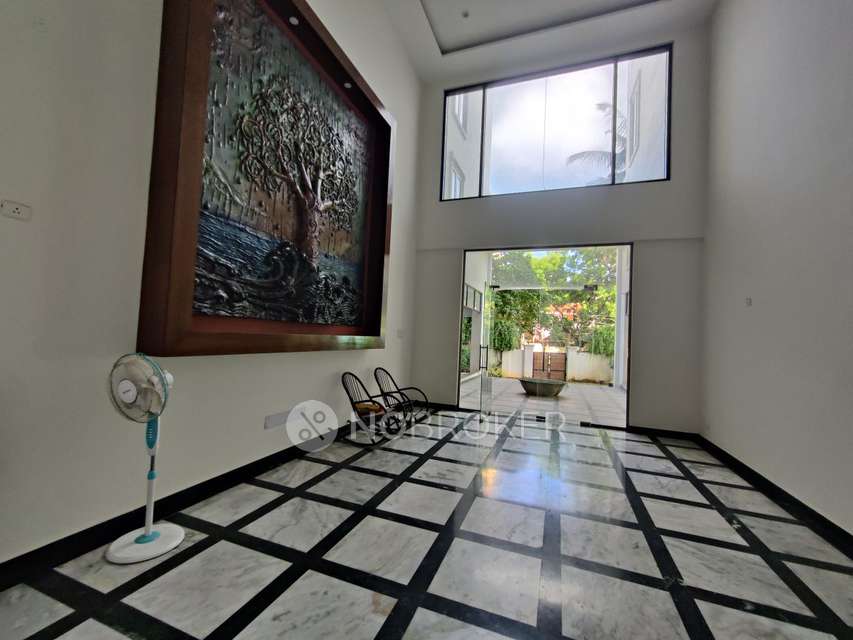 4 BHK Flat In Ramaniyam Ocean Creast For Sale  In Santhome