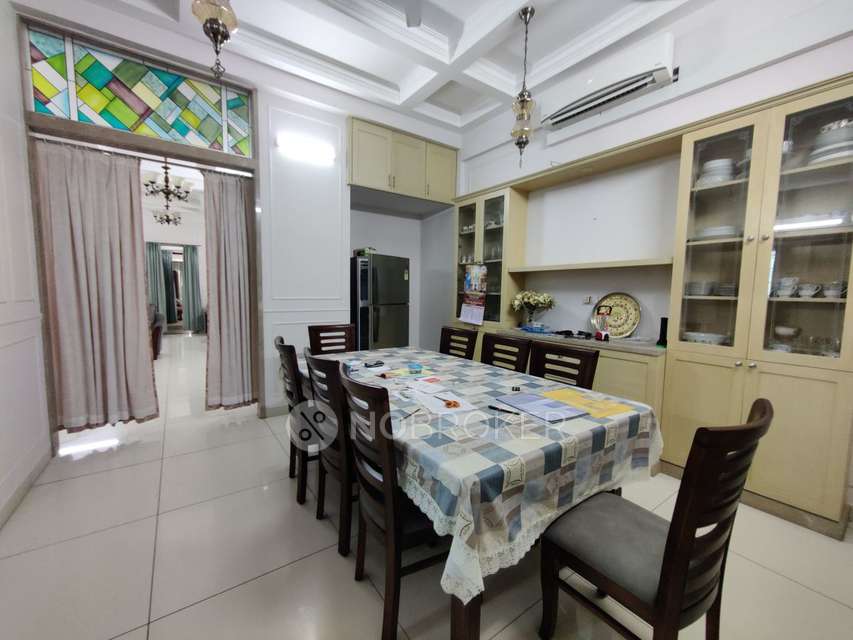 4 BHK Flat In Ramaniyam Ocean Creast For Sale  In Santhome