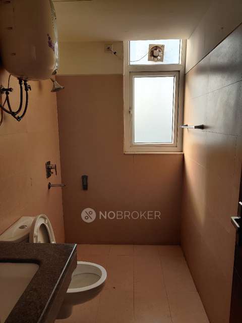 3 BHK Flat In Puri Emerald Bay For Sale  In Sector 104