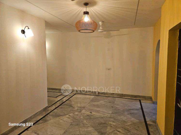 2 BHK House For Sale  In G7p6+7hw, Guru Ravidas Marg, Govindpuri, New Delhi, Delhi 110019, India