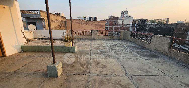 2 BHK Flat In Independent Floor For Sale  In Nehru Nagar