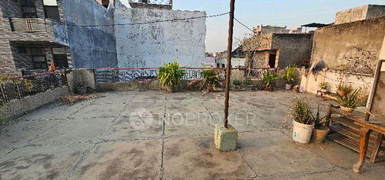 2 BHK Flat In Independent Floor For Sale  In Nehru Nagar