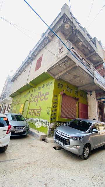 Shop in Surajpur, Noida for sale 