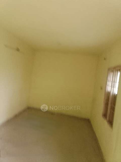 Godown/Warehouse in  Pallikarnai, Chennai for Rent 