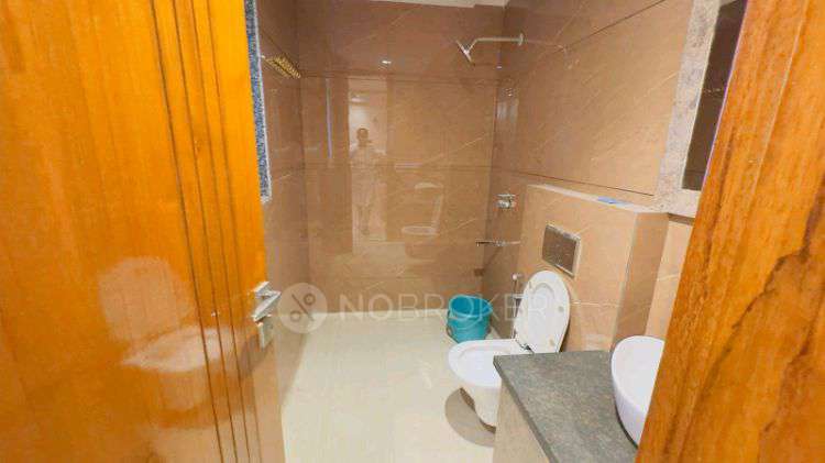 4 BHK Flat In Apartment  For Sale  In Chhattarpur Enclave Phase2, Chhatarpur