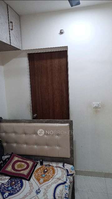 2 BHK Flat In Lodha Crown For Sale  In Thane West