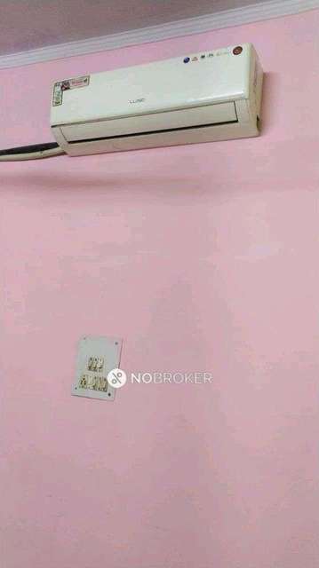 1 BHK Flat In Standlone Building For Sale  In Dilshad Garden