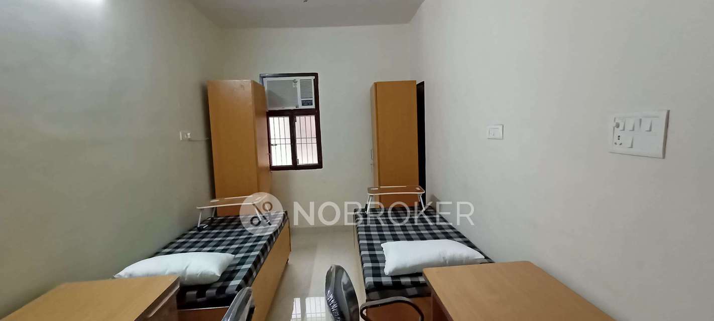 PG for Girls in Block B