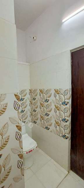 PG for Girls in Block B