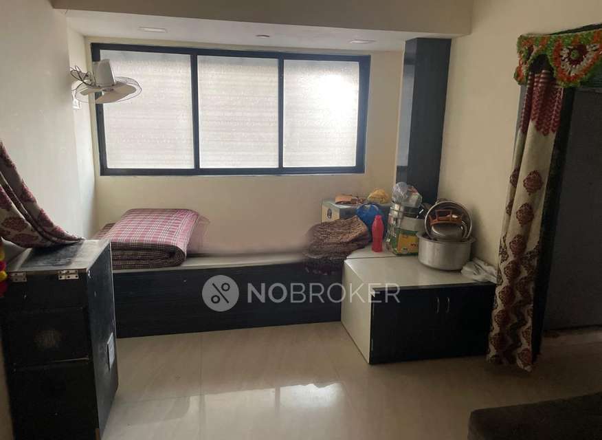 2 BHK Flat In Panchasheel Co-operative Housing Society For Sale  In Govandi