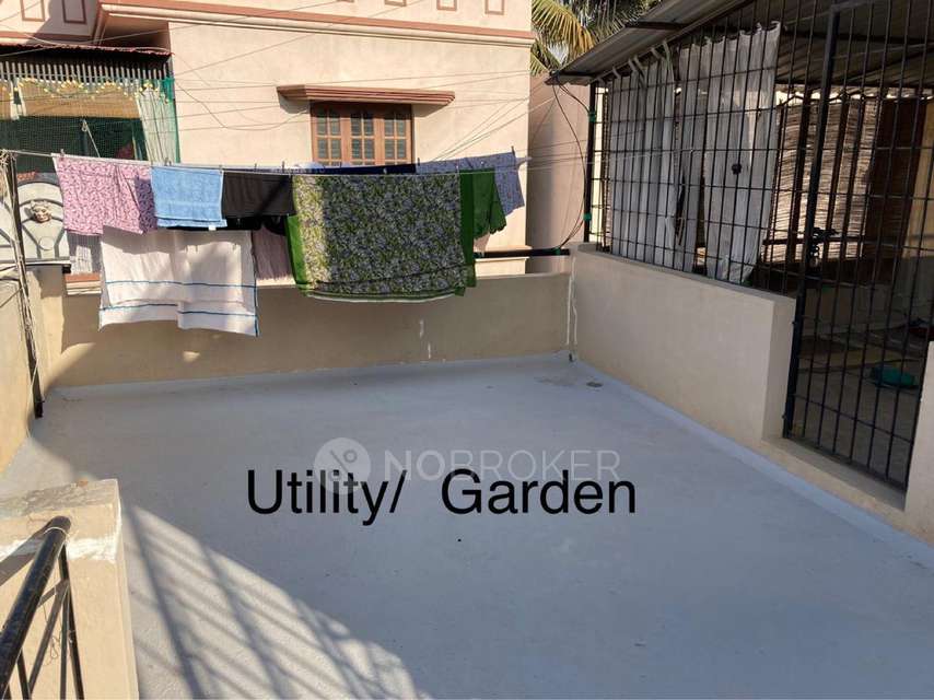 4+ BHK House For Sale  In Doddanekundi