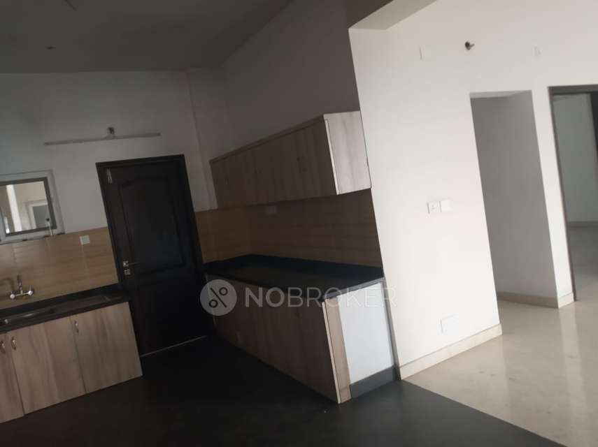 4 BHK Flat In Sushant Heights For Sale  In Hitec City