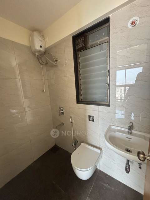 2 BHK Flat In Chandak 34 Park Estate For Sale  In Goregaon West