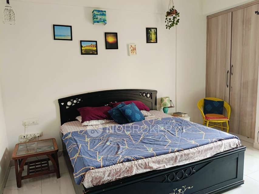 3 BHK Flat In Purvanchal Royal City For Sale  In Chi V