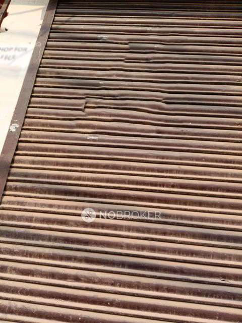 Shop in Wazirabad, Delhi for sale 