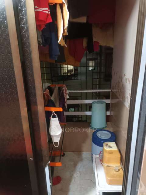 1 BHK Flat In Vaijanthi  Smurhty  For Sale  In  Thane,