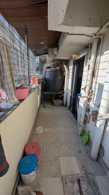 2 BHK Flat In Neelkanth Tower For Sale  In  Mira Road East,