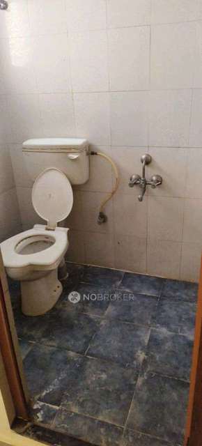 4+ BHK Flat For Sale  In Old Byappanahalli