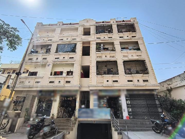 ROYAL SAI GOWTHAMI RESIDENCY