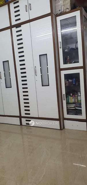 1 RK Flat In Siddhivinayak Apartments For Sale  In Jacob Circle