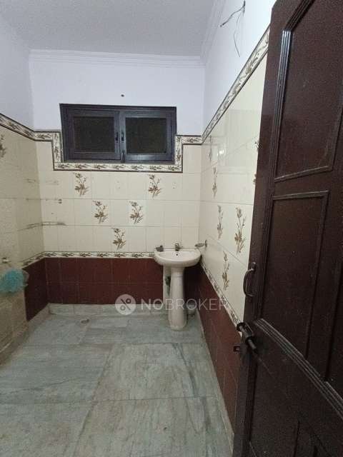 2 BHK Flat For Sale  In Anarkali Colony South