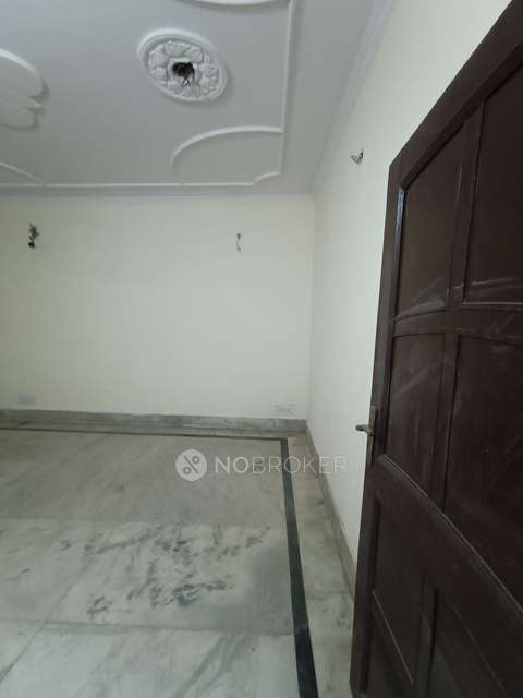 2 BHK Flat For Sale  In Anarkali Colony South