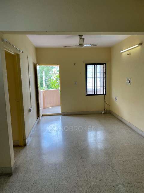 2 BHK Flat In Panchajanya Aprrment New Bel Road For Sale  In R.m.v. 2nd Stage