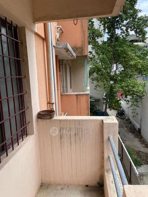 2 BHK Flat In Panchajanya Aprrment New Bel Road For Sale  In R.m.v. 2nd Stage