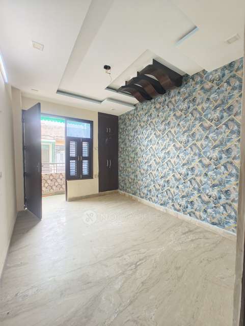 3 BHK Flat In Ashirwad Society For Sale  In Uttam Nagar