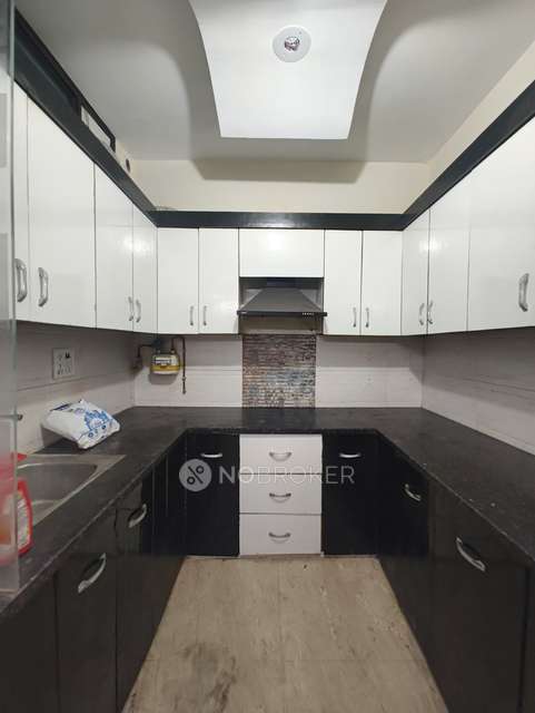 3 BHK Flat In Ashirwad Society For Sale  In Uttam Nagar