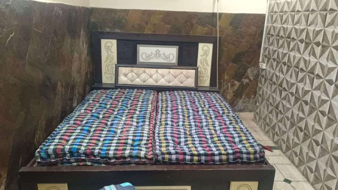 Single Room for Male In 1 BHK  In Standalone Building	 In Shadipur