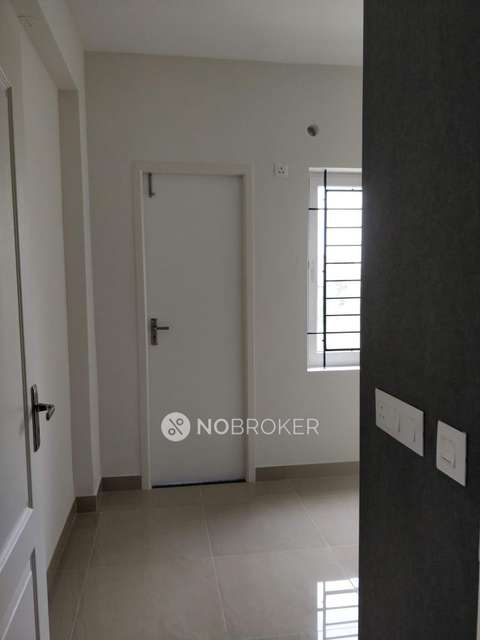 2 BHK Flat In Radiance Mercury For Sale  In Perumbakkam