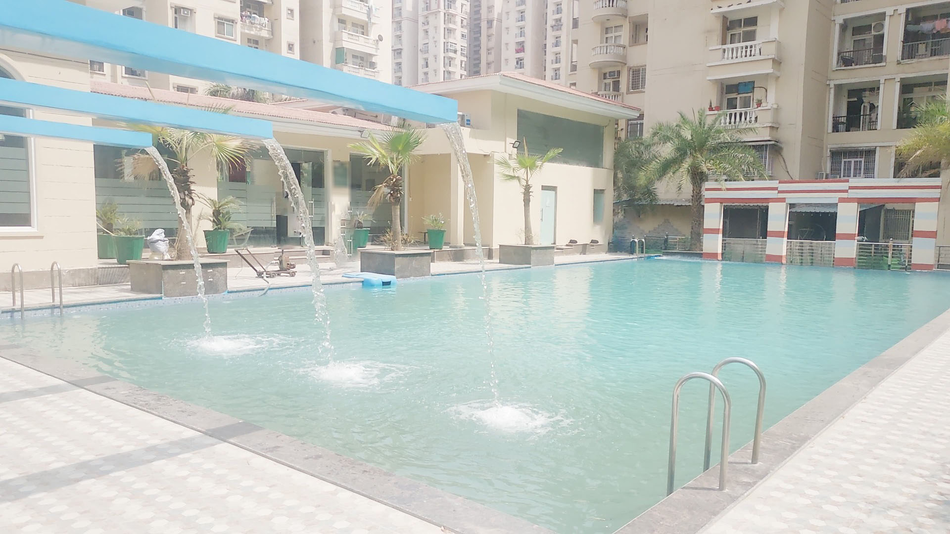 Amrapali Silicon City