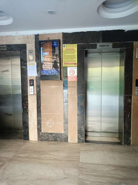 2 BHK Flat In Amrapali Silicon City For Sale  In  Sector 76