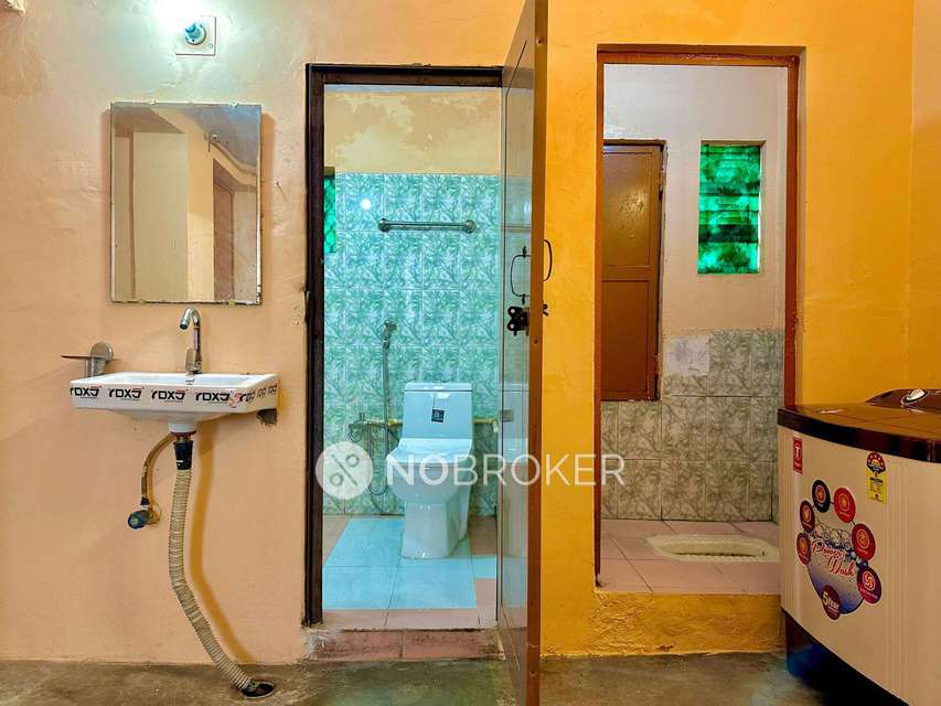 PG for Anyone in Shahdara