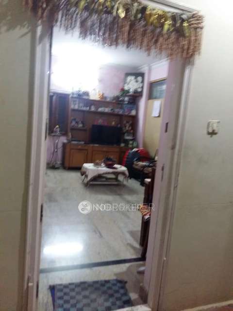 4+ BHK Flat In Matha Nilaya,  For Sale  In Banashankari