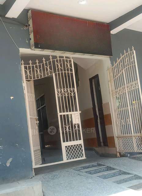 PG for Girls in Sector 15