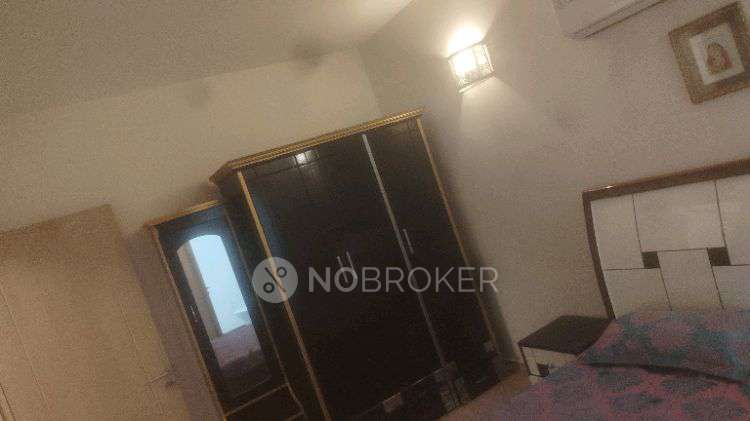 Single Room for Male In 4 BHK  In Dlf Express Greens In Manesar