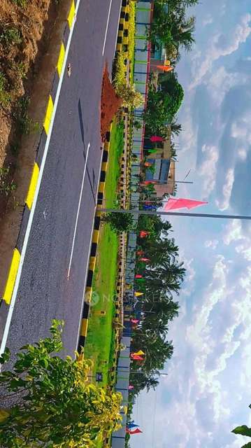 Plot For Sale  In Jk Avanue In Ponmar