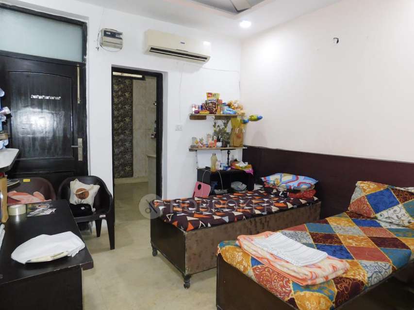 PG for Girls in South Extension I