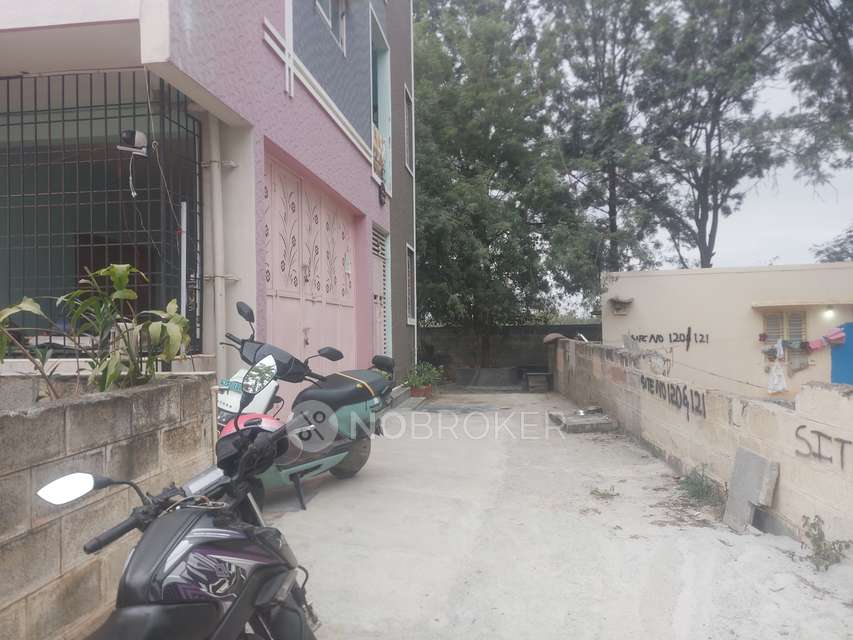 Plot For Sale  In Agrahara Badavane