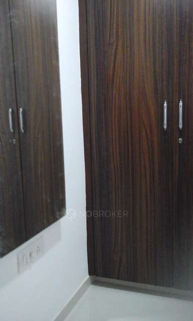 2 BHK Flat In Ashoka Society For Sale  In Khar West