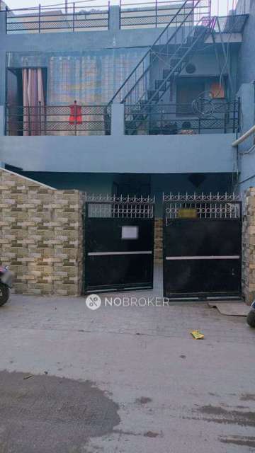 1 BHK House for Rent  In Sector 12