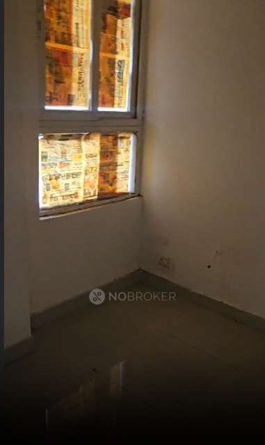 2 BHK Flat In Gaur Galaxy North Avenue 2 , Sector 16 For Sale  In Sector 16