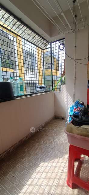 2 BHK Flat In Sahithi Daisy Apartment For Sale  In Banaswadi