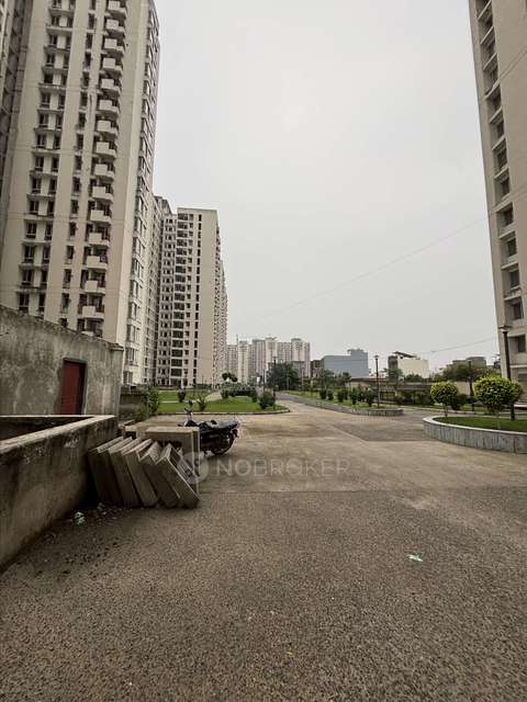 4 BHK Flat In Jaypee Kensington Park Heights For Sale  In Sector 133