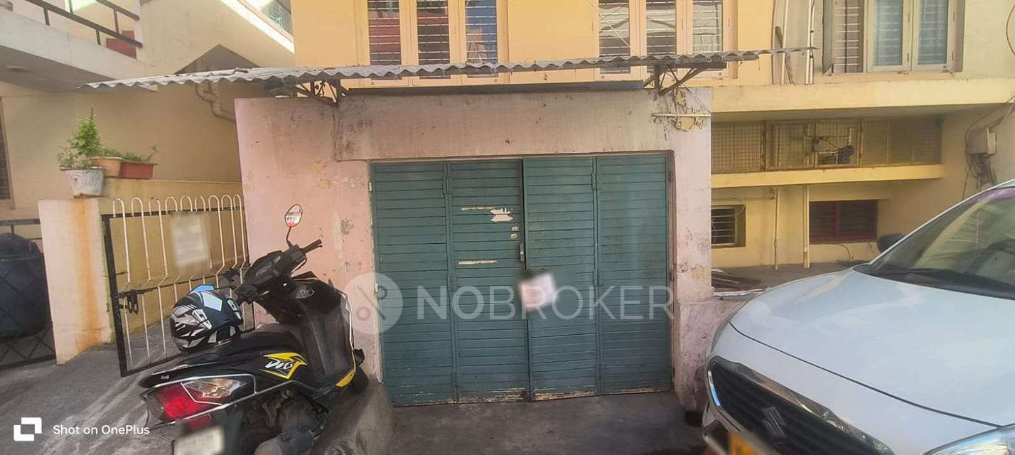 Shop in Srinagar, Bangalore for Rent 