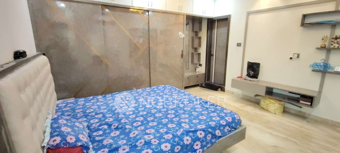 4+ BHK Flat In Sri Kurumurthy Nilayam For Sale  In  Sanjay Gandhi Nagar, Chinthal, Jeedimetla, 