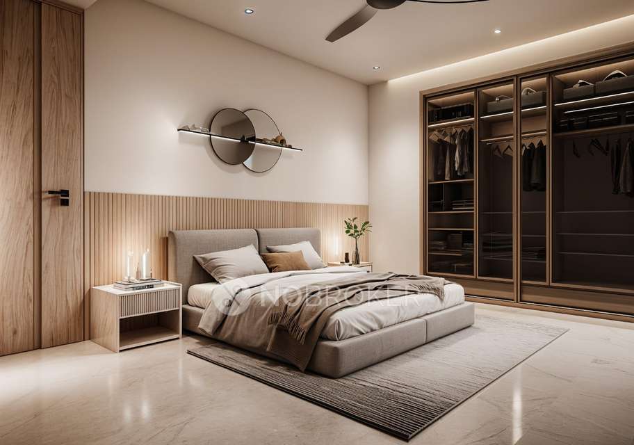 4+ BHK Flat In The Petal For Sale  In New Manglapuri