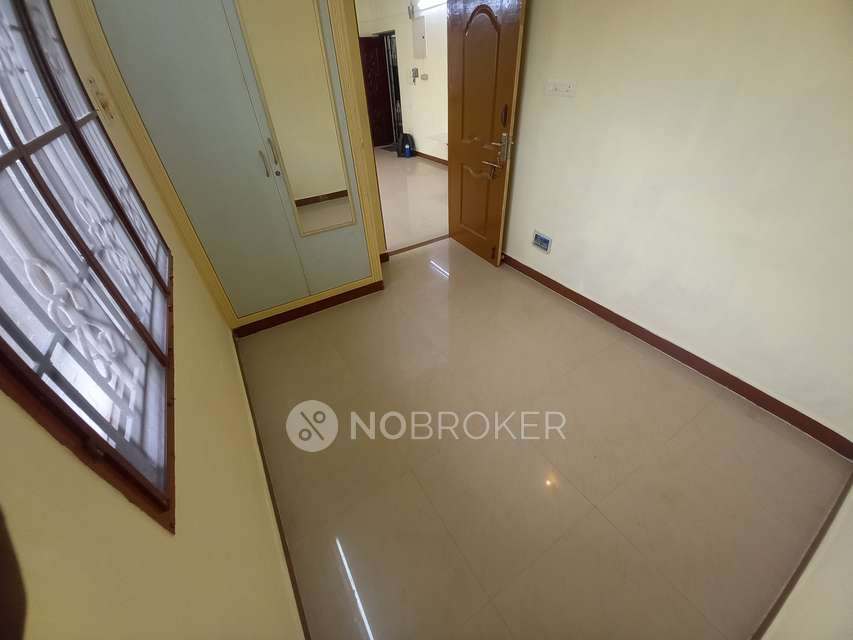 3 BHK Flat In Jnb Anandhi Flats For Sale  In  Vadapalani,